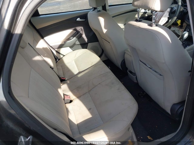 Ford FOCUS SE 2015 1FADP3F25FL353371 Image 8
