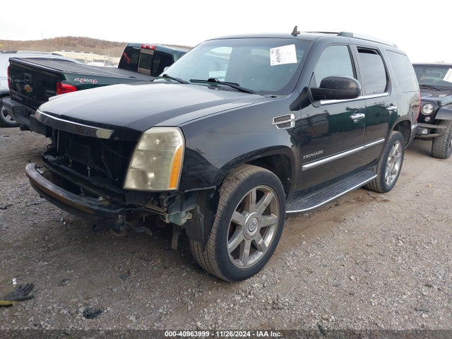 2010 CADILLAC ESCALADE 1GYUKAEF3AR214762 Photo 1