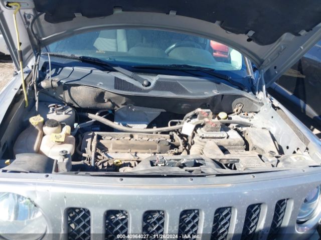 1C4NJPFA1GD647974 Jeep Patriot Latitude