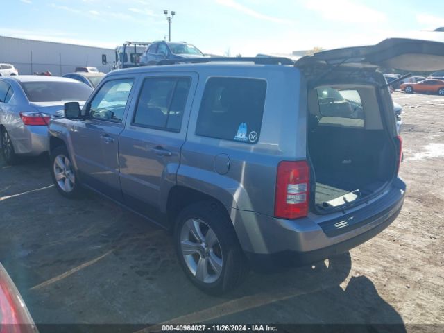 1C4NJPFA1GD647974 Jeep Patriot Latitude