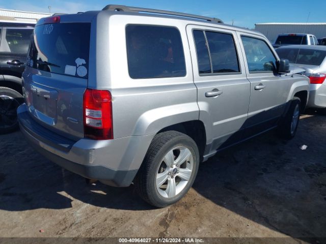 1C4NJPFA1GD647974 Jeep Patriot Latitude