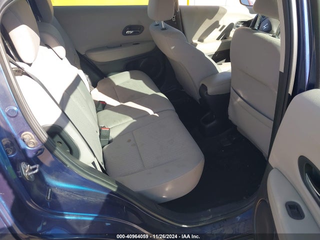 3CZRU5H3XHG704599 Honda HR-V LX