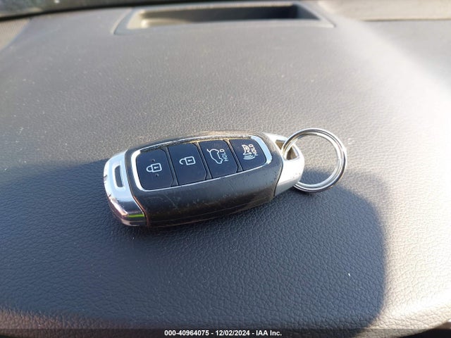 Hyundai Santa Fe Ultimate 2.0t 2019 5NMS5CAA2KH044927 Image 11