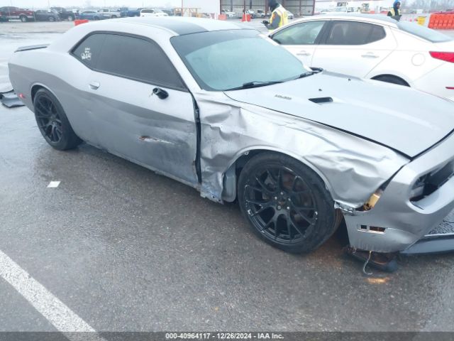 2C3CDYBT9EH133158 Dodge Challenger R/t