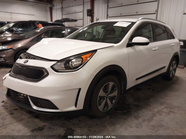 KNDCB3LC8J5211594 KIA NIRO LX