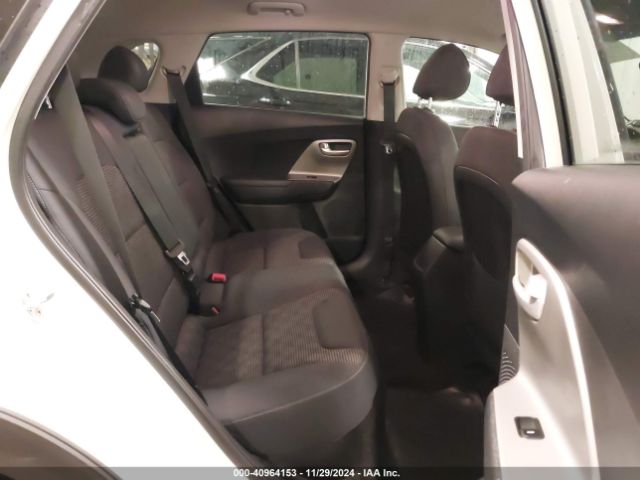 KNDCB3LC8J5211594 KIA NIRO LX