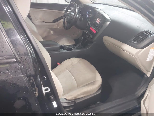 KNAGM4AD2E5064141 KIA Optima Hybrid Lx
