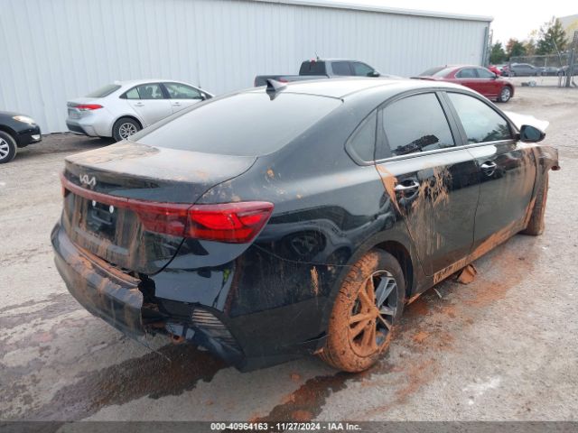 3KPF24AD7RE819587 KIA Forte Lxs
