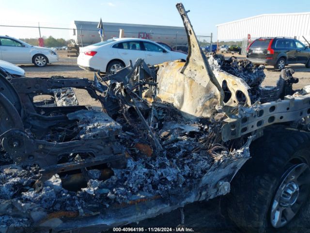 1FT7W2BT5MED93261 Ford F-250 Xlt