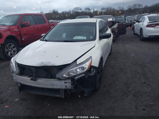 Nissan Altima 2.5 Sr 2017 1N4AL3AP9HC214039 Image 2