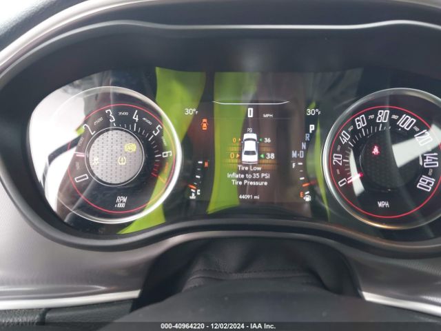 2C3CDZKG3NH227352 Dodge Challenger Gt Awd