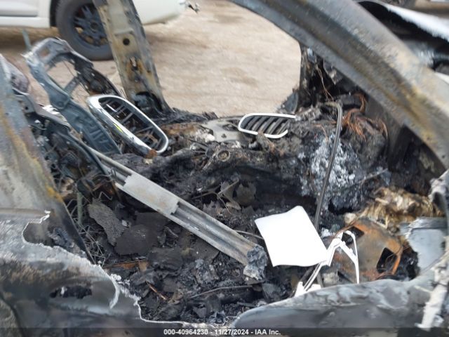 WBSJF0C57KB284754 BMW M5