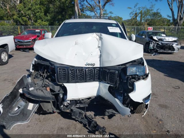 1C4RJEAG9LC160636 Jeep Grand Cherokee Laredo E 4x2