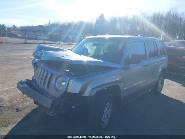 1C4NJPBA2FD249919 Jeep Patriot Sport
