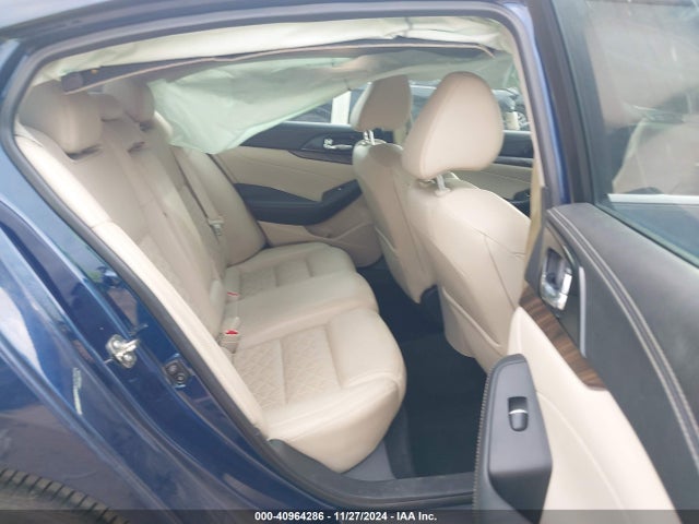 Nissan Maxima 3.5 Platinum 2017 1N4AA6AP0HC394678 Image 8