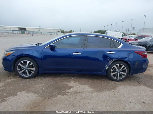 1N4AL3AP8HC479129 Nissan Altima 2.5 Sr