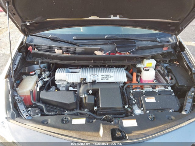 Toyota Prius V Two 2016 JTDZN3EU0GJ047846 Image 10
