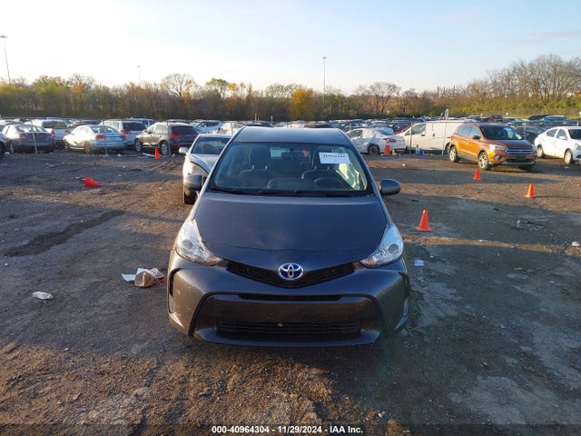 Toyota Prius V Two 2016 JTDZN3EU0GJ047846 Image 12