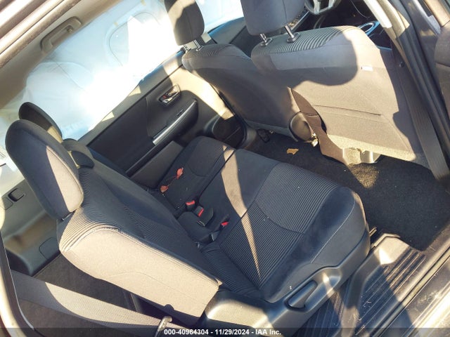 Toyota Prius V Two 2016 JTDZN3EU0GJ047846 Image 8