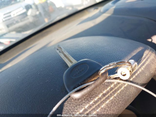 KNDJX3A58G7288783 KIA Soul !