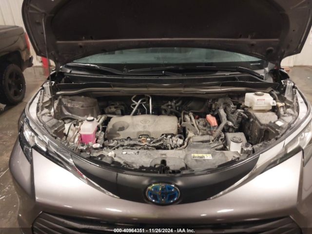 5TDKSKFC3PS081986 Toyota SIENNA LE