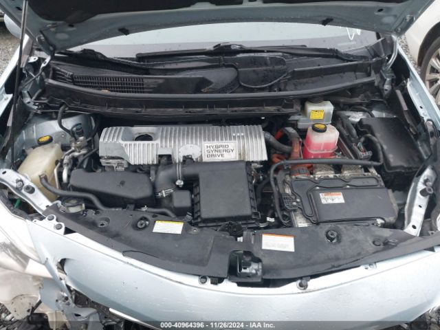 JTDZN3EU6EJ002861 Toyota Prius V Three