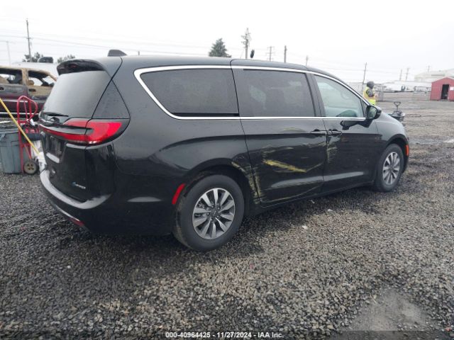 2023 CHRYSLER PACIFICA HYBRID 2C4RC1L70PR622207 Photo 3