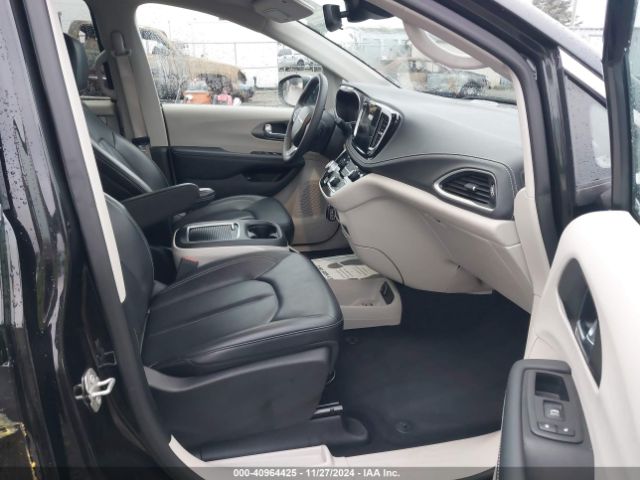 2023 CHRYSLER PACIFICA HYBRID 2C4RC1L70PR622207 Photo 4
