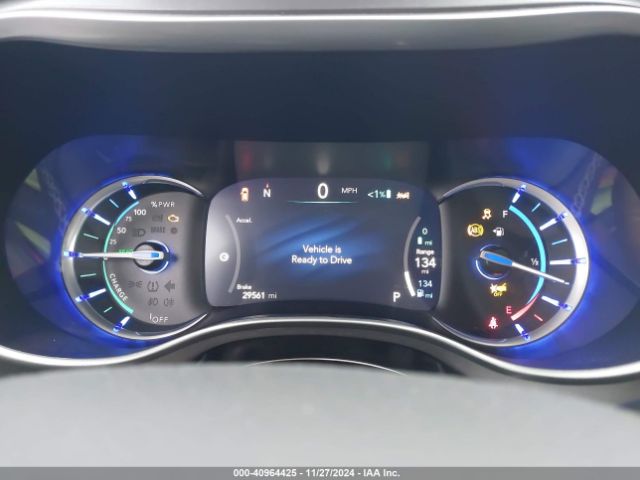 2023 CHRYSLER PACIFICA HYBRID 2C4RC1L70PR622207 Photo 6