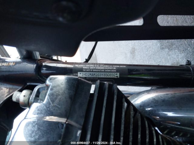 2009 HARLEY-DAVIDSON FLHTCUTG 1HD1MAM169Y850892 Photo 9