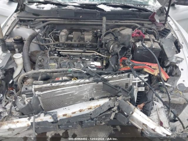1FAHP2D89EG135086 Ford TAURUS SE
