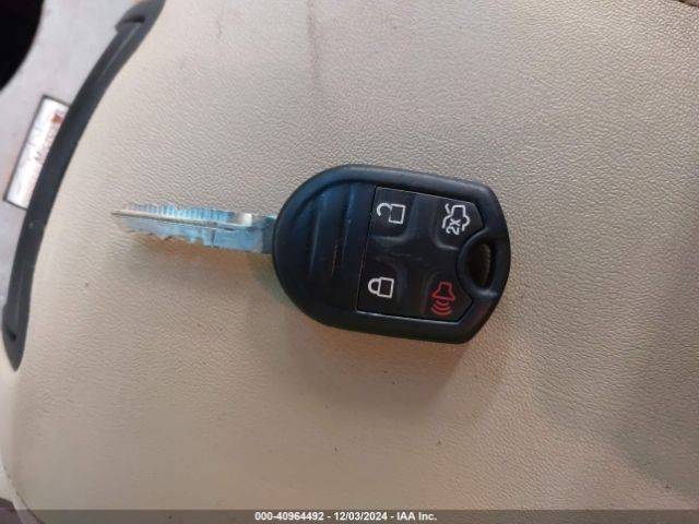 1FAHP2D89EG135086 Ford TAURUS SE