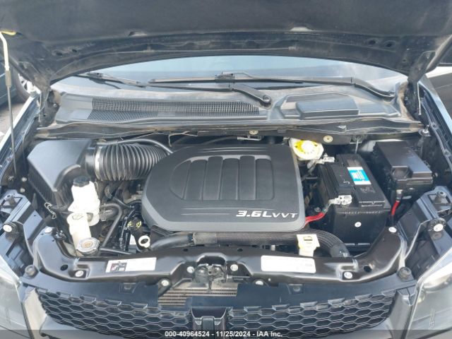 2C4RDGEG0JR224340 Dodge Grand Caravan Gt
