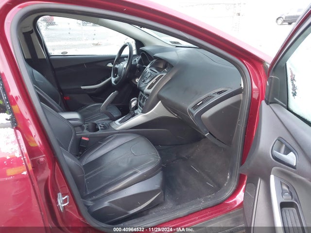 Ford FOCUS SE 2014 1FADP3F28EL122141 Image 5