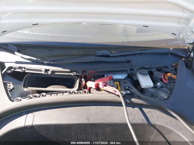 5YJ3E1EA5JF026327 Tesla Model 3 Long Range/mid Range