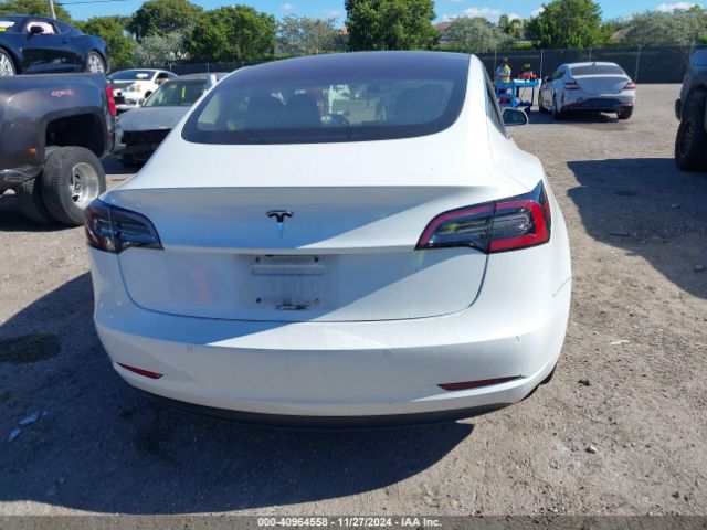 5YJ3E1EA5JF026327 Tesla Model 3 Long Range/mid Range