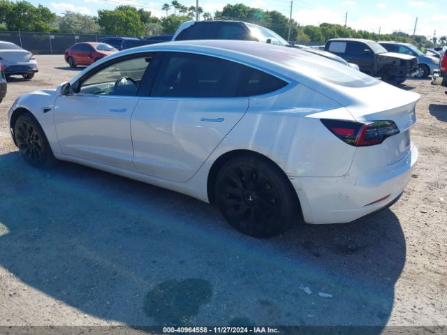 5YJ3E1EA5JF026327 Tesla Model 3 Long Range/mid Range