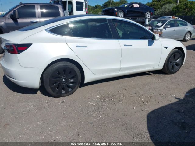 5YJ3E1EA5JF026327 Tesla Model 3 Long Range/mid Range