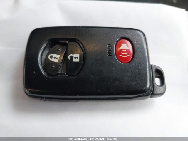 Toyota Prius Two 2015 JTDKN3DU6F1920789 Image 11