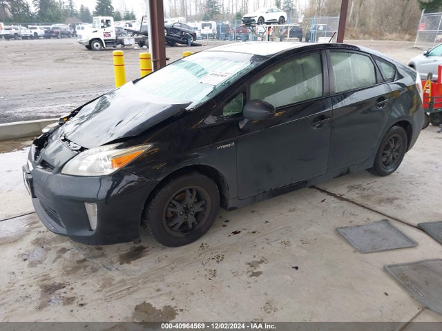 Toyota Prius Two 2015 JTDKN3DU6F1920789 Image 2