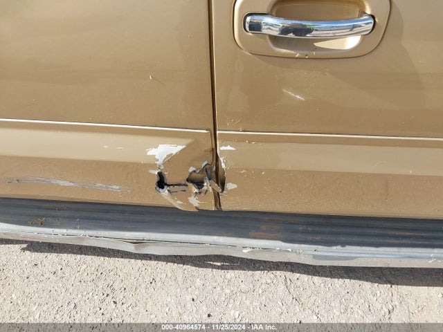 2005 CADILLAC ESCALADE ESV 3GYFK66N45G276446 Photo 5