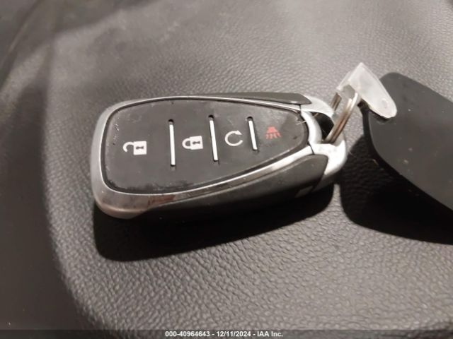 3GNCJPSB0LL248765 Chevrolet Trax Awd Lt