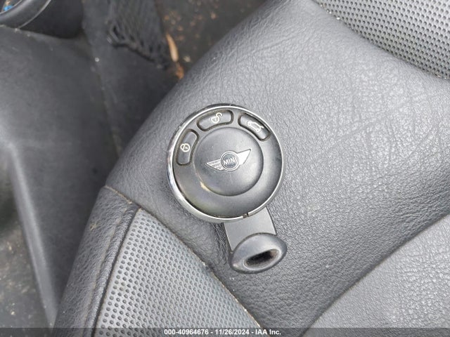 2008 MINI COOPER S WMWMF73548TT93606 Photo 10