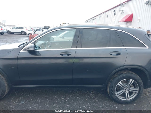 WDC0G8EB2LF699213 Mercedes-Benz Glc 300 4matic