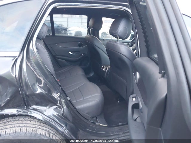 WDC0G8EB2LF699213 Mercedes-Benz Glc 300 4matic