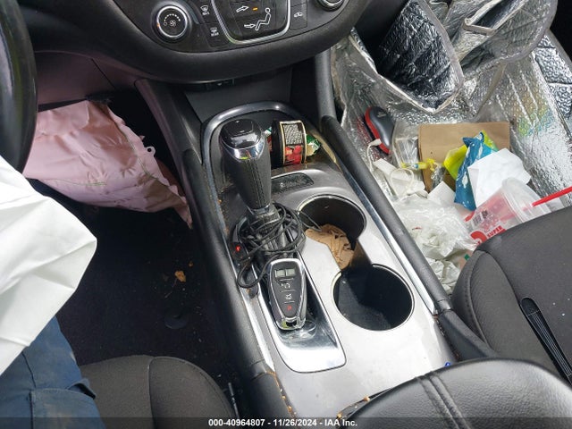 1G1ZD5ST6JF174226 Chevrolet MALIBU LT