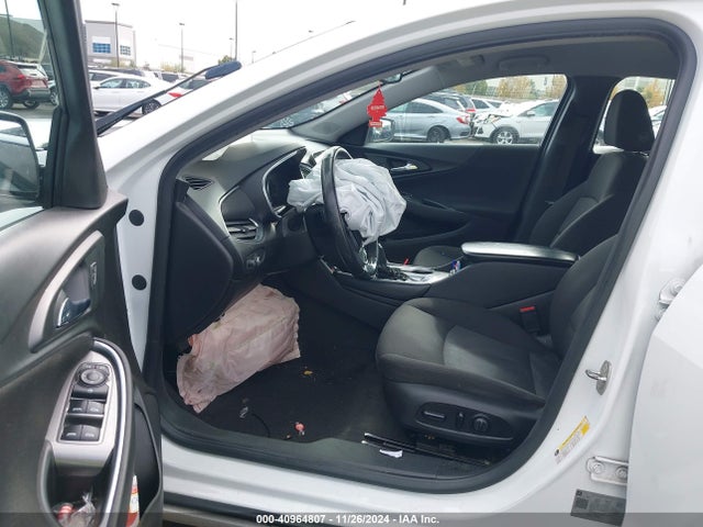 1G1ZD5ST6JF174226 Chevrolet MALIBU LT
