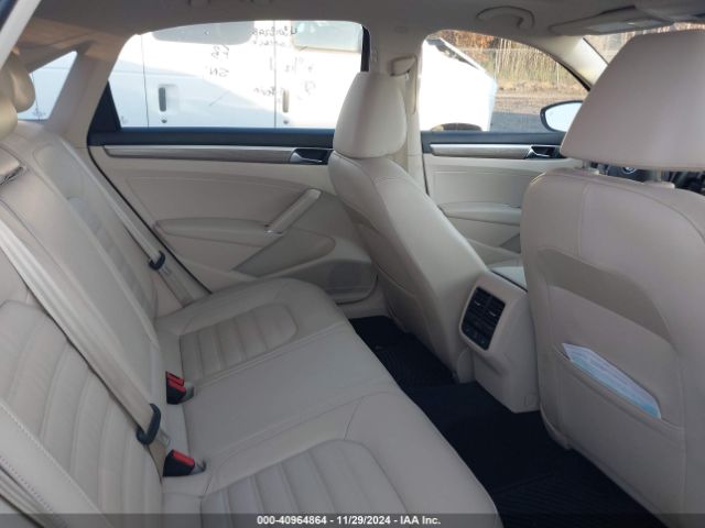 1VWCT7A35HC082529 Volkswagen Passat 1.8t Sel Premium