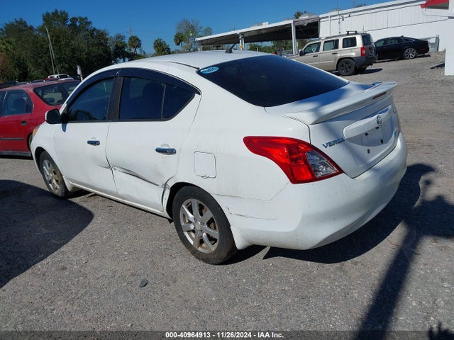 Nissan Versa 1.6 Sv 2014 3N1CN7AP7EL818972 Image 3