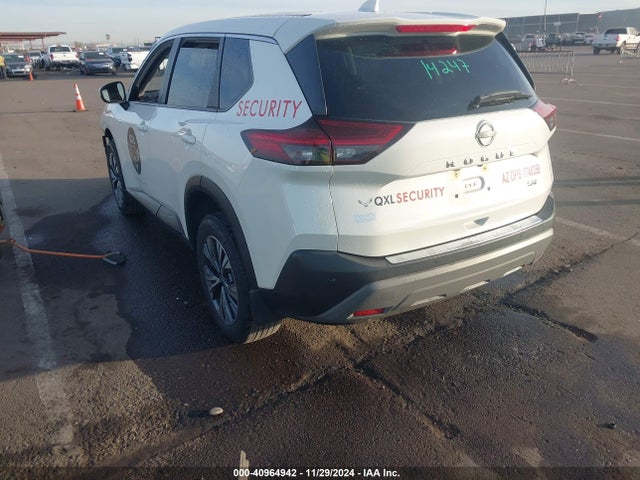 JN8BT3BA6PW409235 Nissan Rogue Sv Fwd